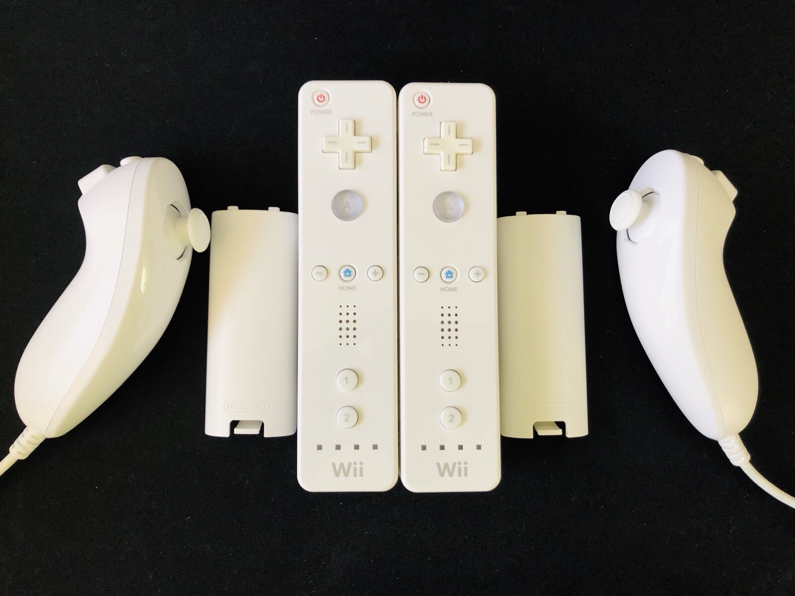 Nintendo Wii Game Console Bundle Mario Kart Wii Sports Wheels *CLEANED* Tested