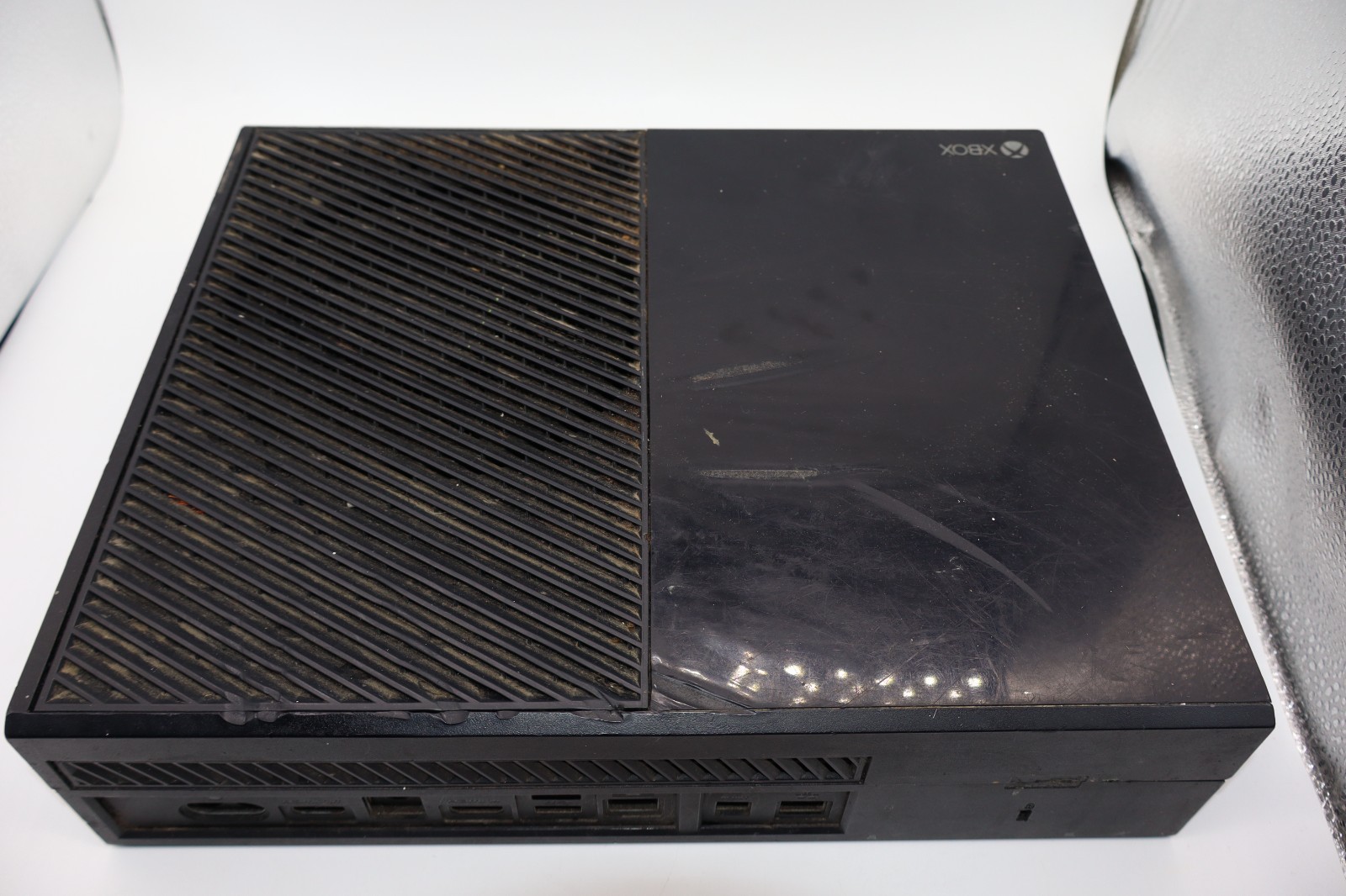 Microsoft Xbox One Model 1540 Black Console Only Parts Or Repair