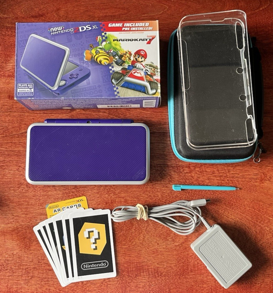Nintendo 2DS XL Mario Kart 7 Console Bundle – Purple/Silver