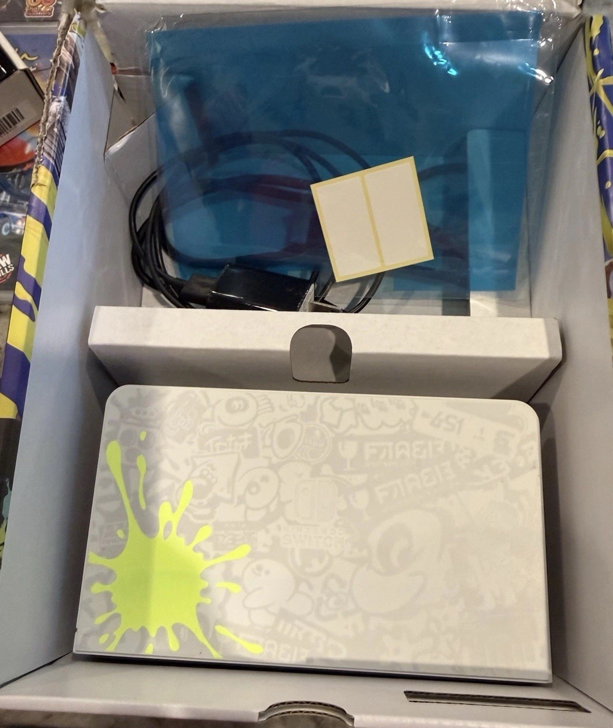 Nintendo Switch OLED HEG-001 Splatoon 3 Edition Plus Case Games Headset HUGE LOT