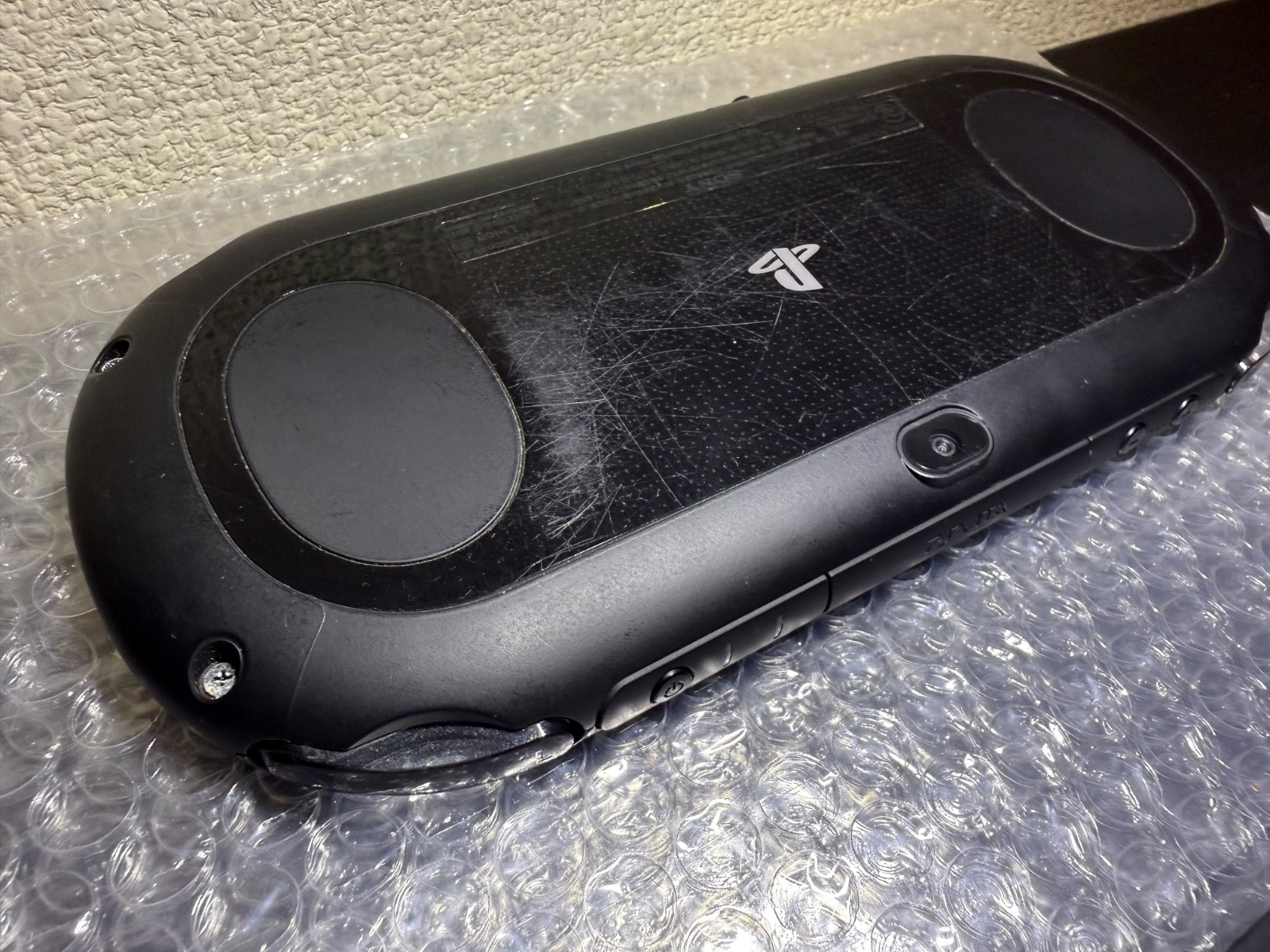 PS Vita PCH-2000 Black Console Minecraft 8GB All buttons tested