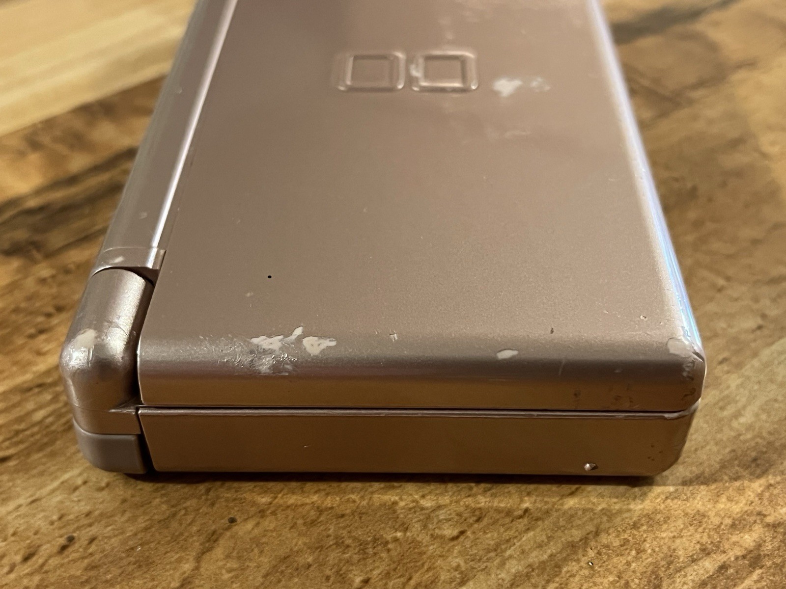 Nintendo DS Lite w/3 Games & New Charger – Metallic Rose