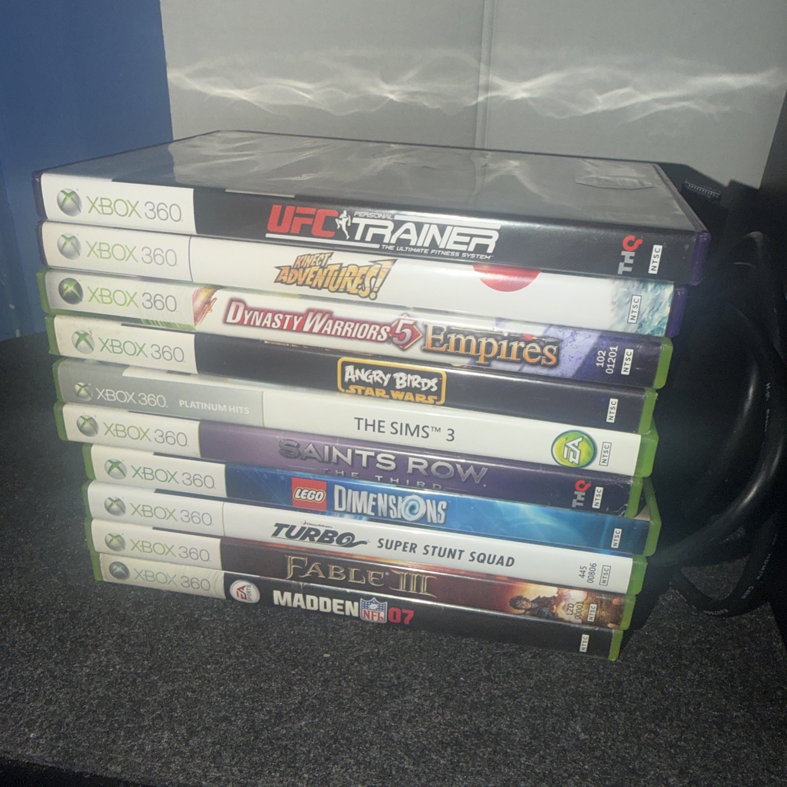 Microsoft Xbox 360 S Slim Kinect Console 2 controllers 20 Games 250GB TESTED