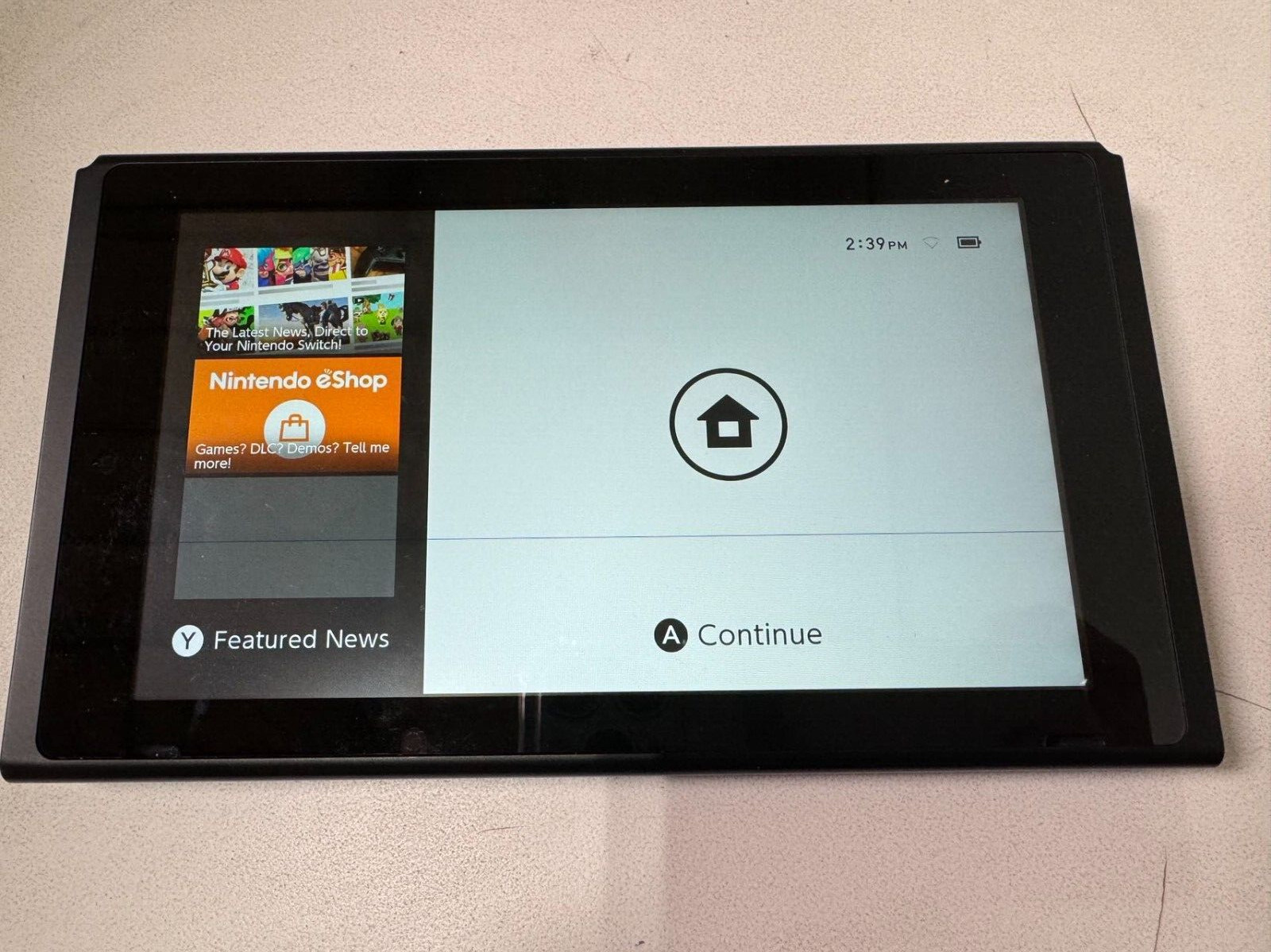 Defective screen – Nintendo Switch 32GB Handheld Console – Gray