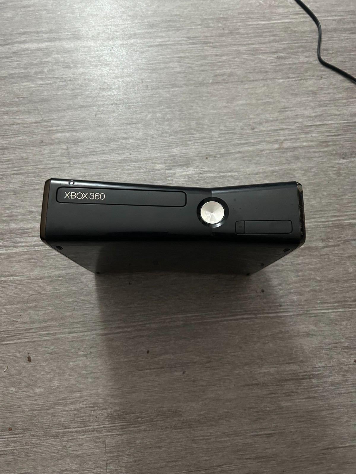 Microsoft Xbox 360 4GB Console – Black 00039)