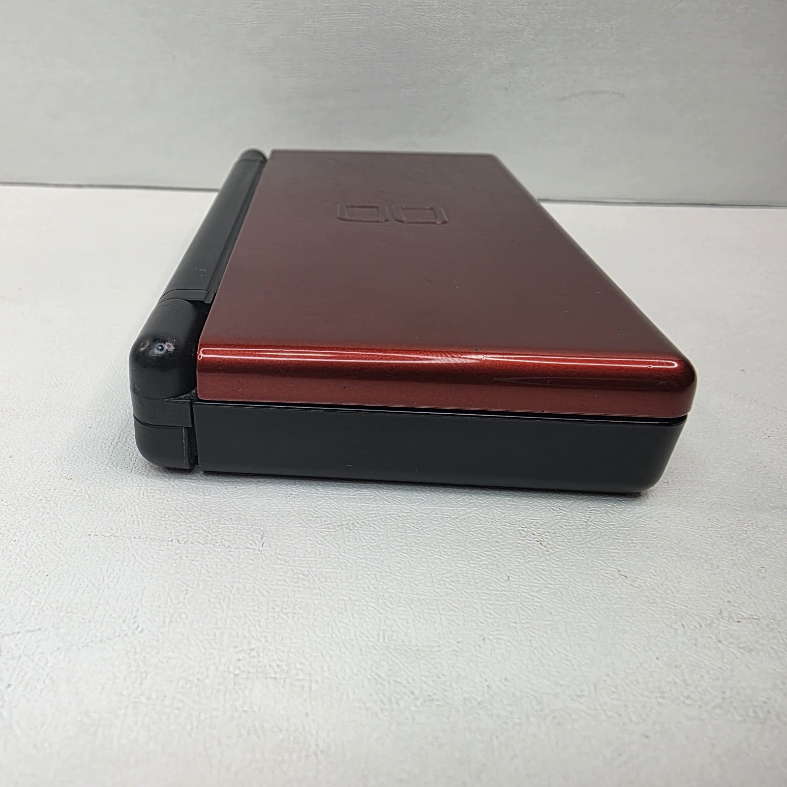 Nintendo DS Lite Crimson Red. Bundle. Games, Carrying Case And Games. Charger