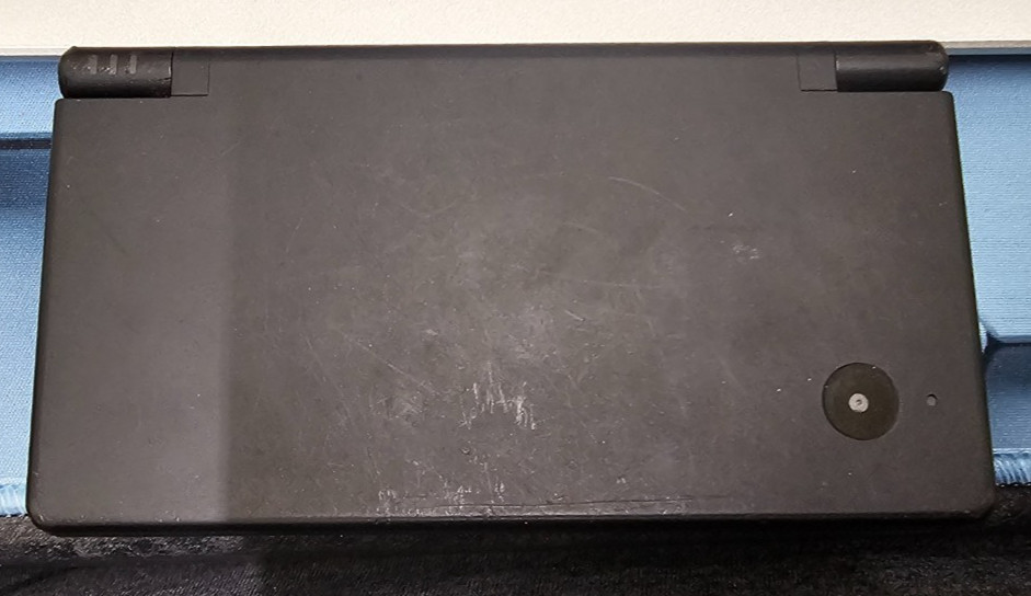 Nintendo DSi Handheld Game Console – Black With Mario Party No Charger