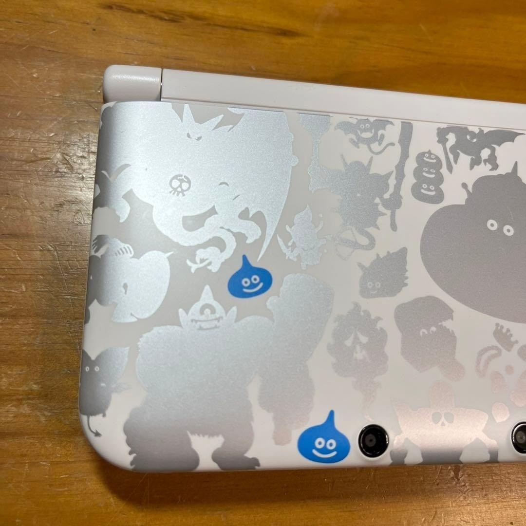 Nintendo 3DS LL Console Dragon Quest Monsters 2 6130 From Japan