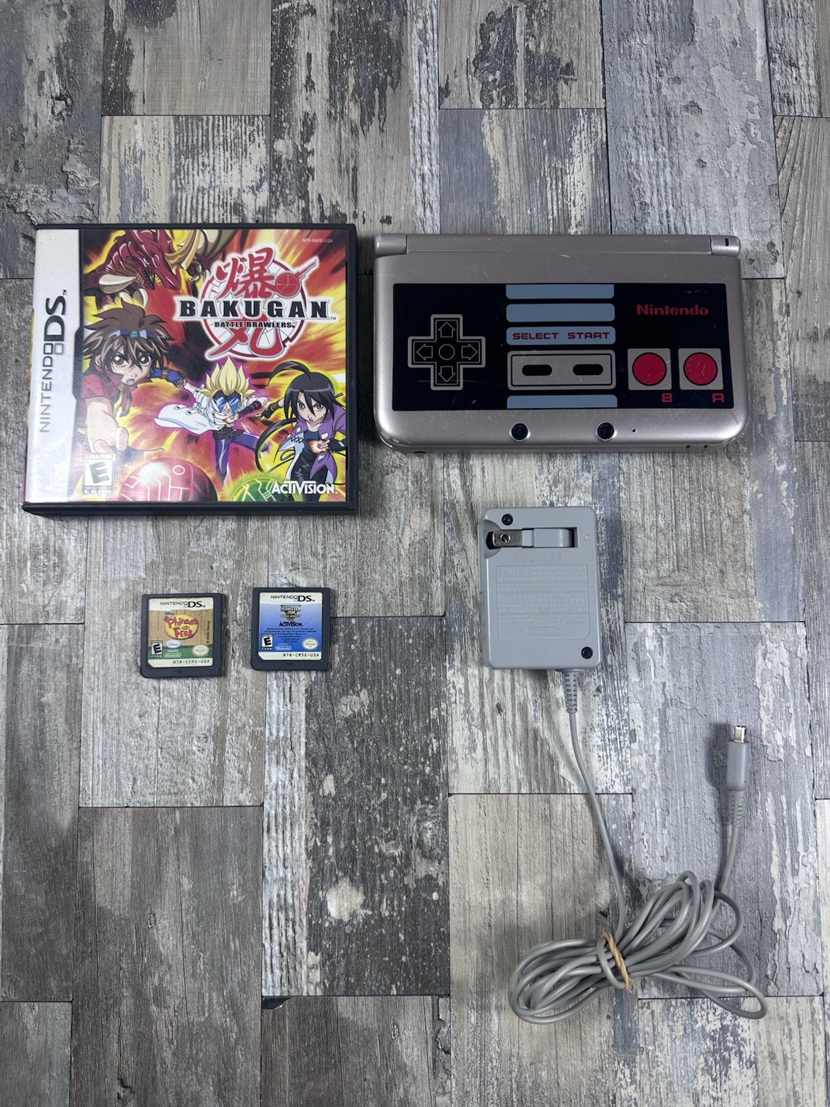 Nintendo 3DS XL NES Edition SPR-001 (USA) With Charger Bundle Tested
