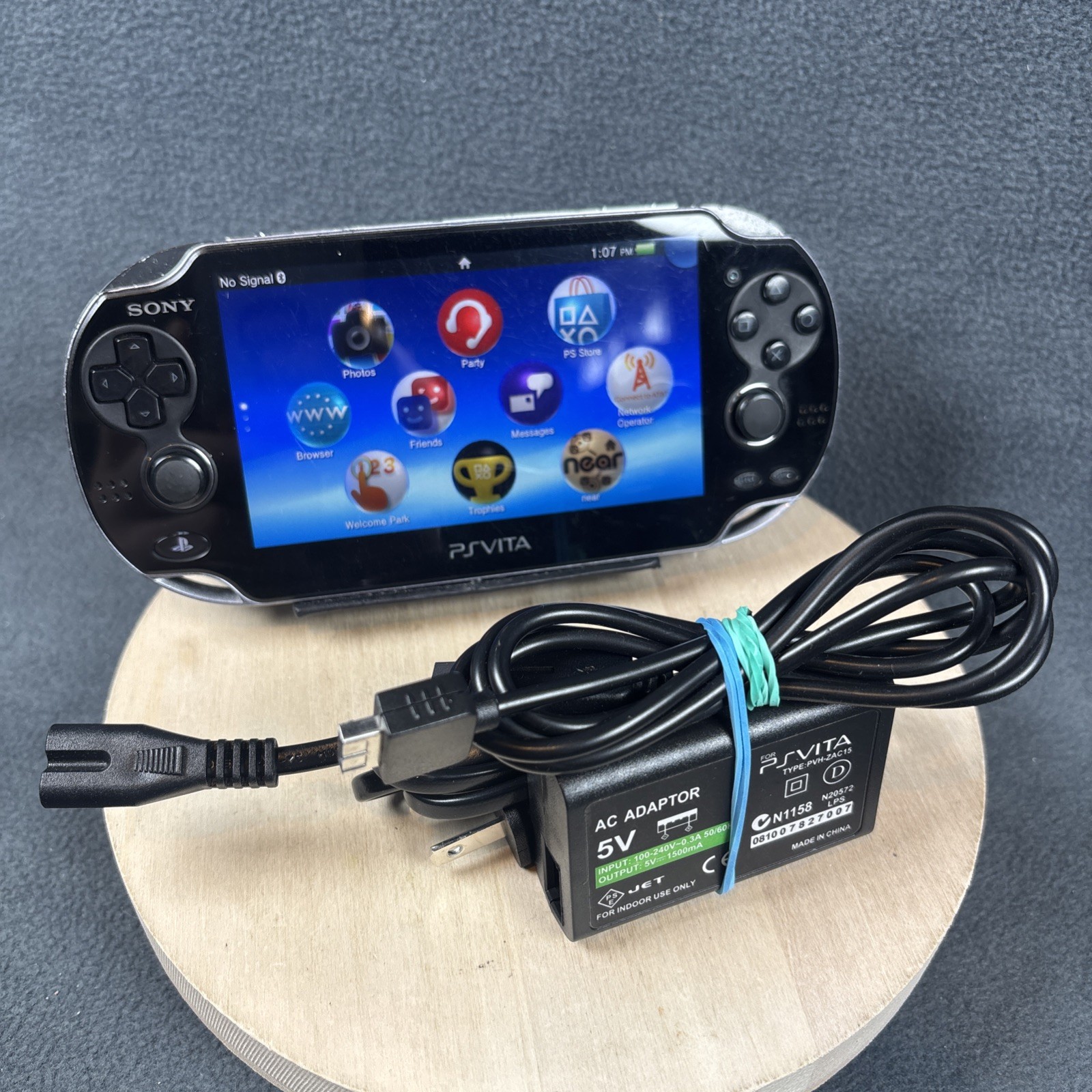 PlayStation Vita PCH-1101 Black Console w/ Charger & Memory Card – See Descrip