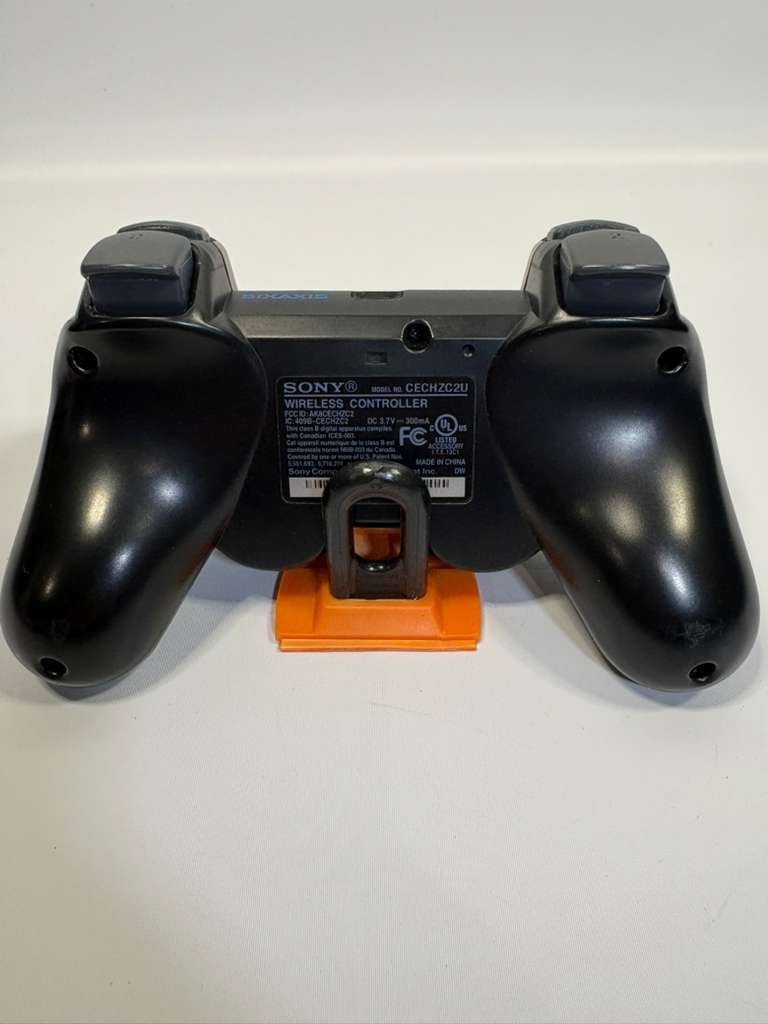 Sony PlayStation 3 Fat CECHK01: console, controller, power/AV cords and games