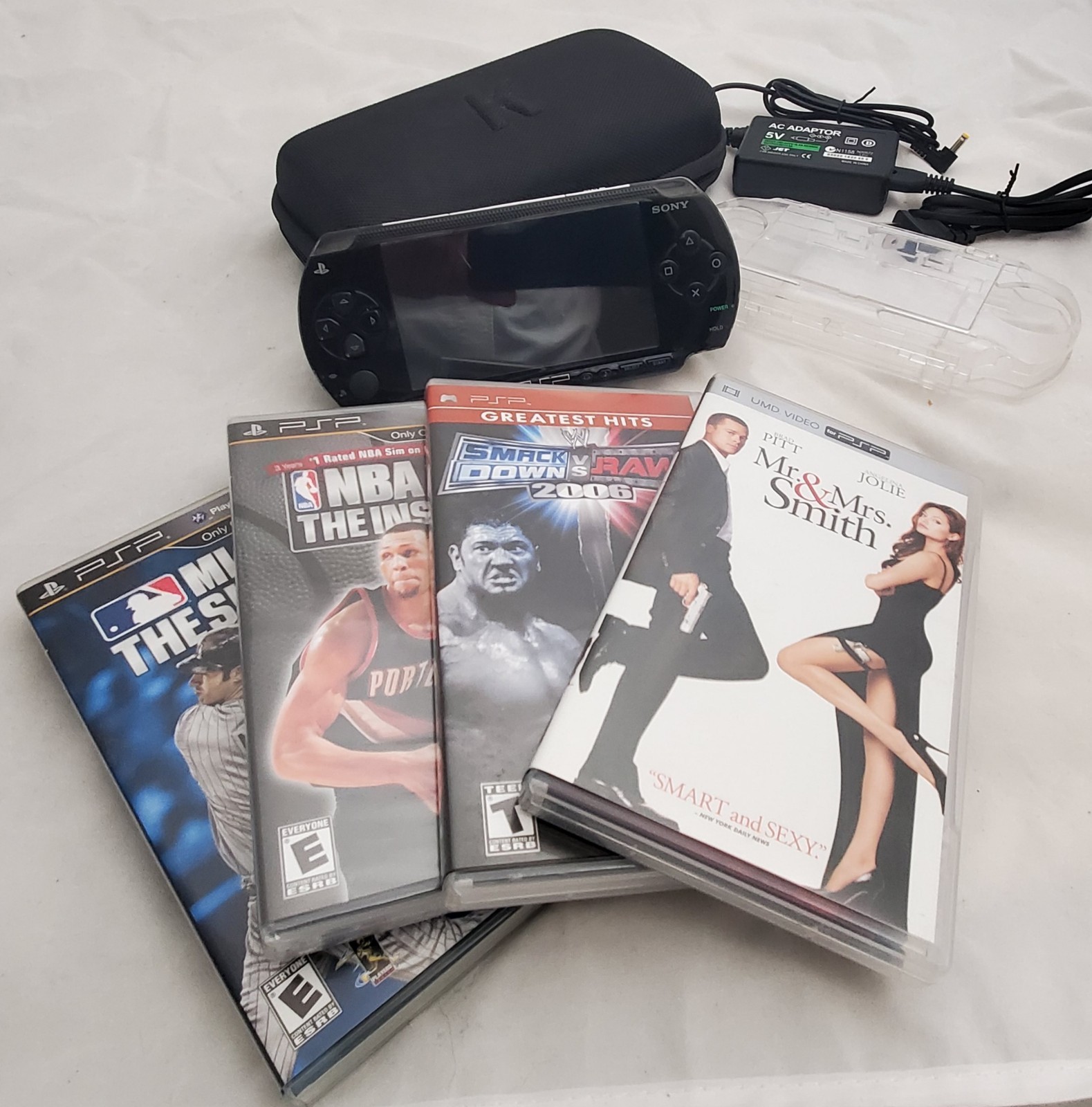 Sony PSP 1001 Game Console Bundle w/ Charger Case Mem Card Games Movie Tested