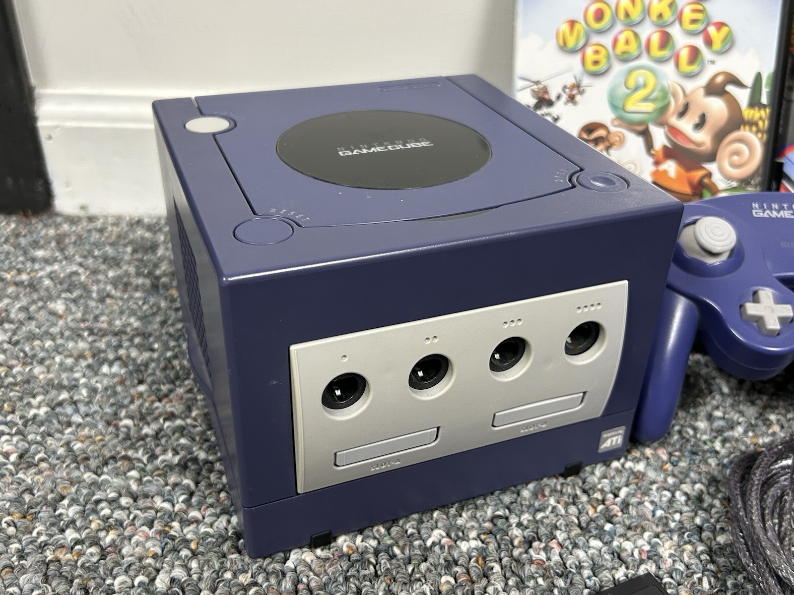 Nintendo Game Cube Console with 4 Controllers Mario Kart Double Dash DOL-001