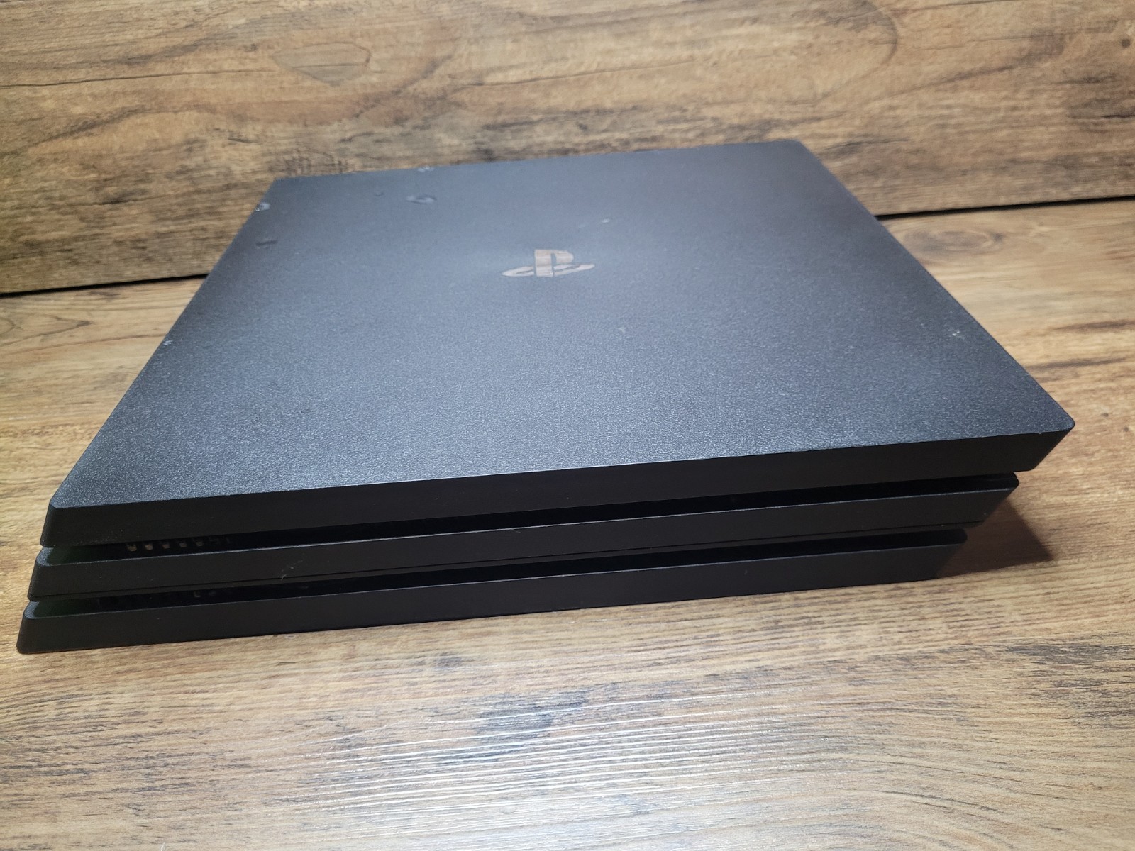 Sony PlayStation 4 Pro 1TB, Controller, Tested Works, 10.01 firmware