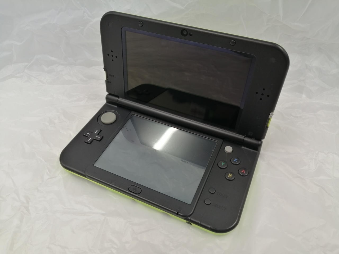 New Nintendo 3DS XL (LL) RED-001 Console (Tested in Japan) A3328