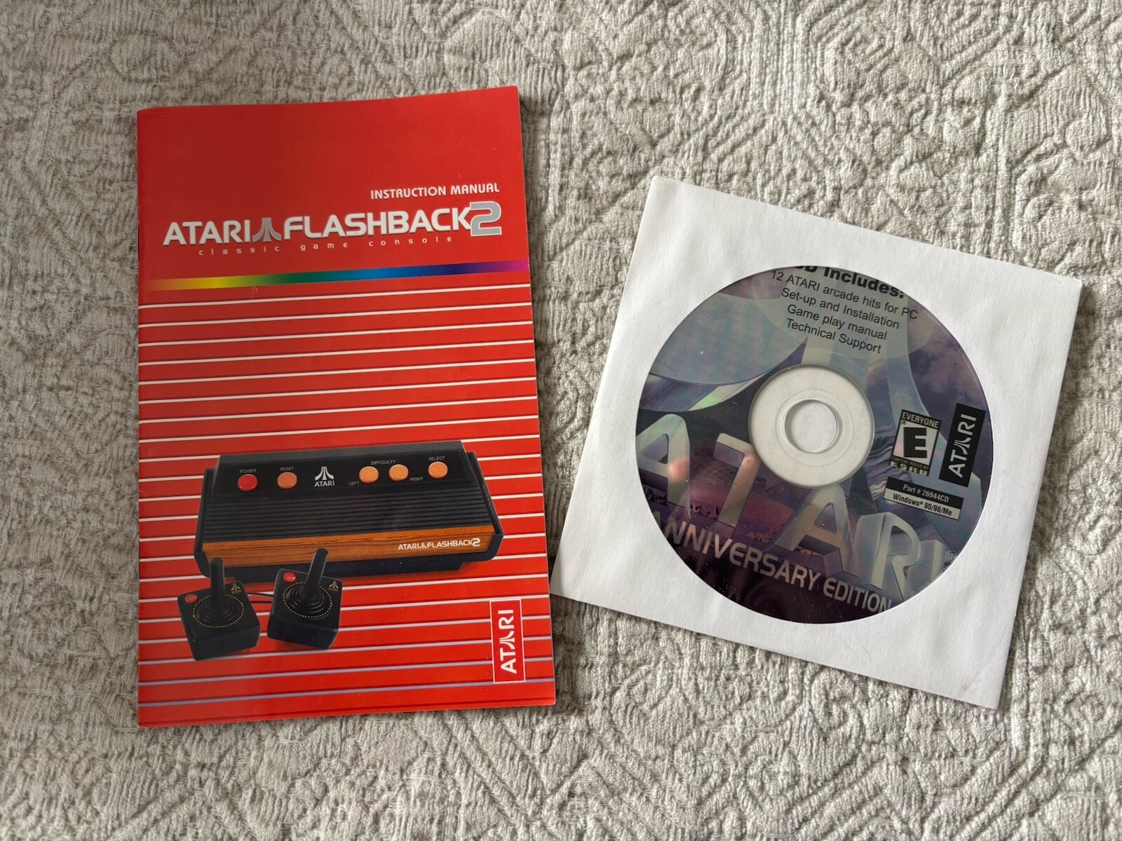 Atari Flashback 2 Classic Game Console complete with 40 Built-In Games