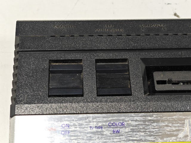 Atari 2600 Console – Untested, No Cables, Vintage Gaming