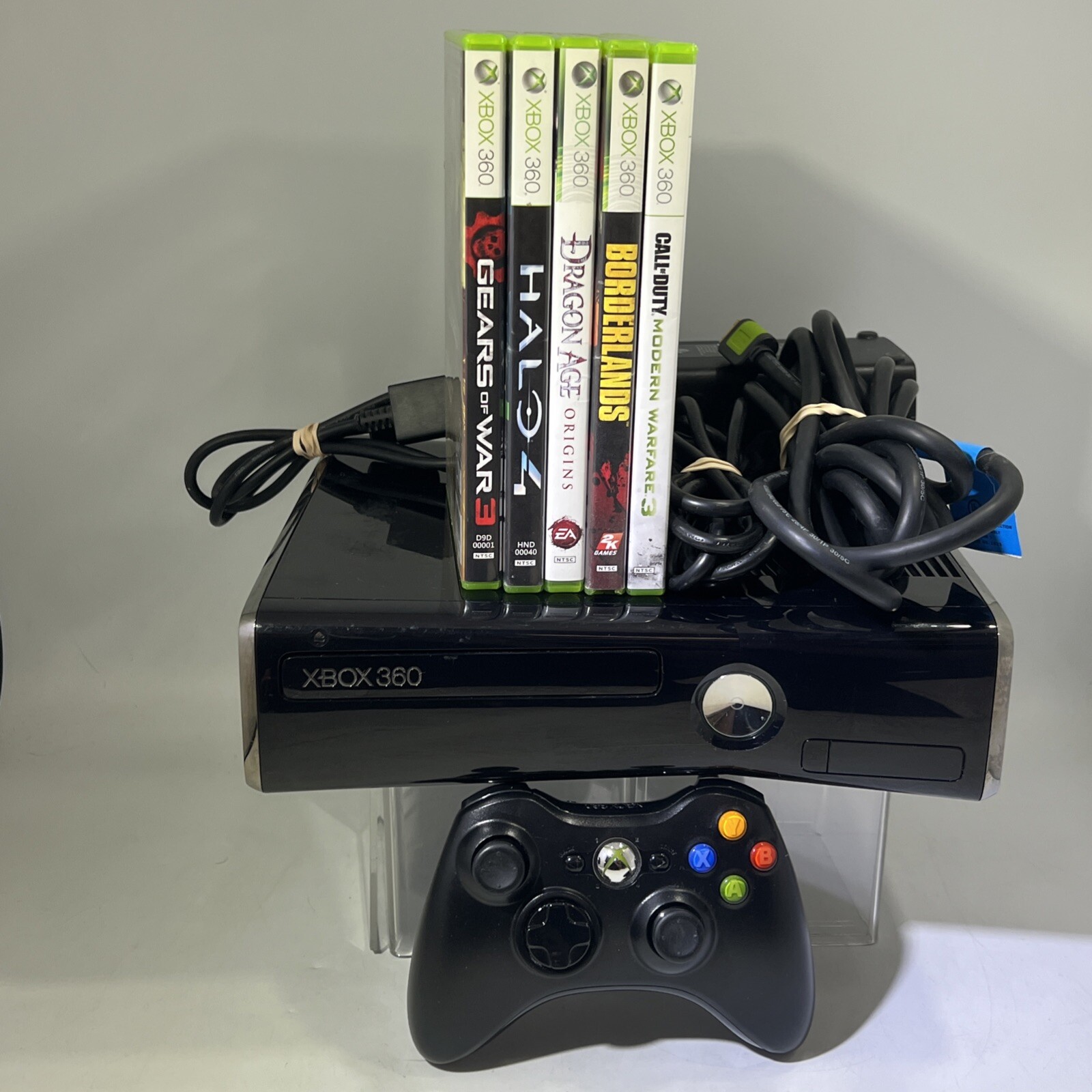 Xbox 360 S Slim 4GB Console Bundle Controller Lot Of 5 Games #ML32
