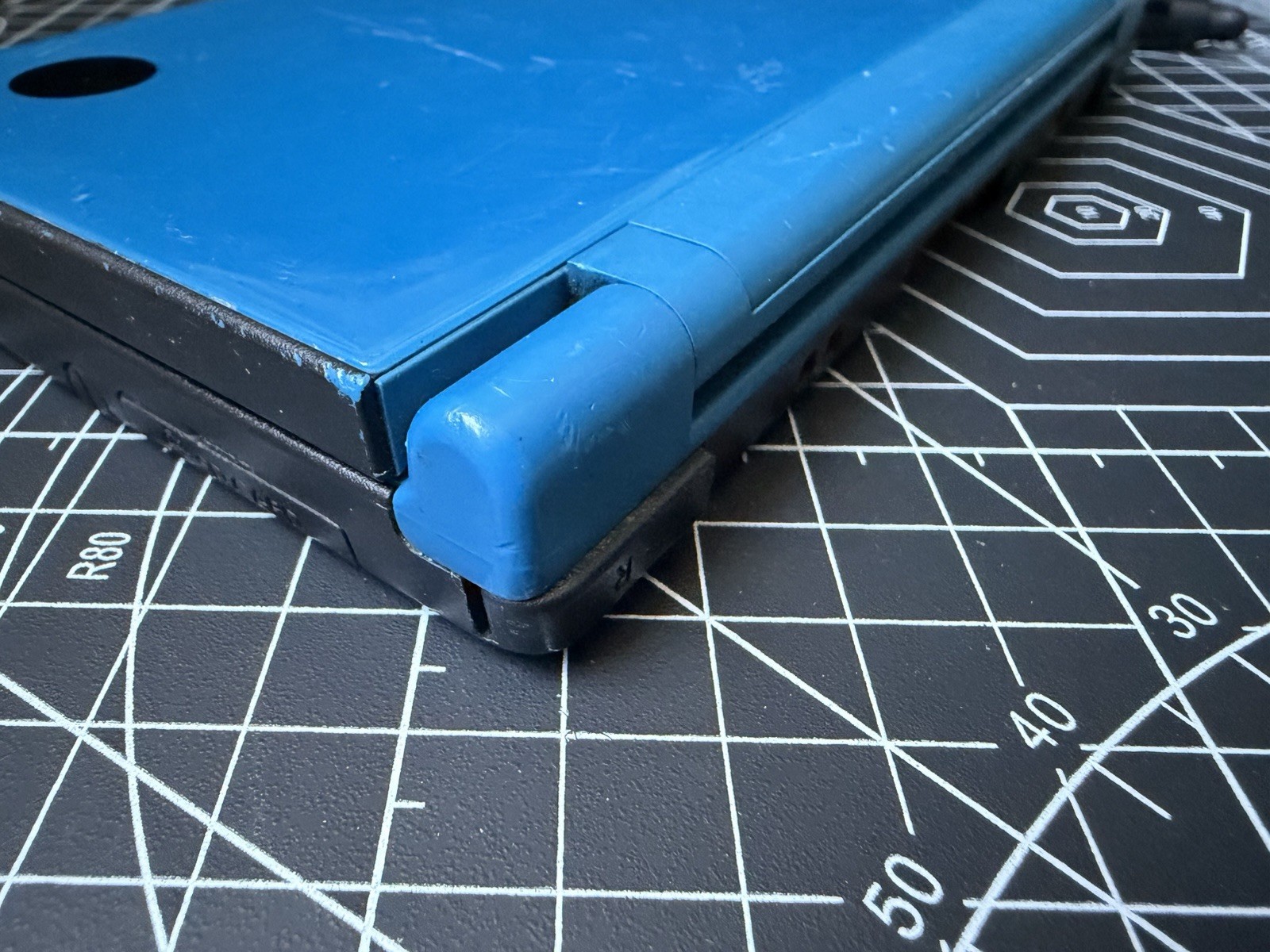 Nintendo DSi XL Blue W/ 2GB SD Card – Run Eng Games 100% Tested *READ DESC