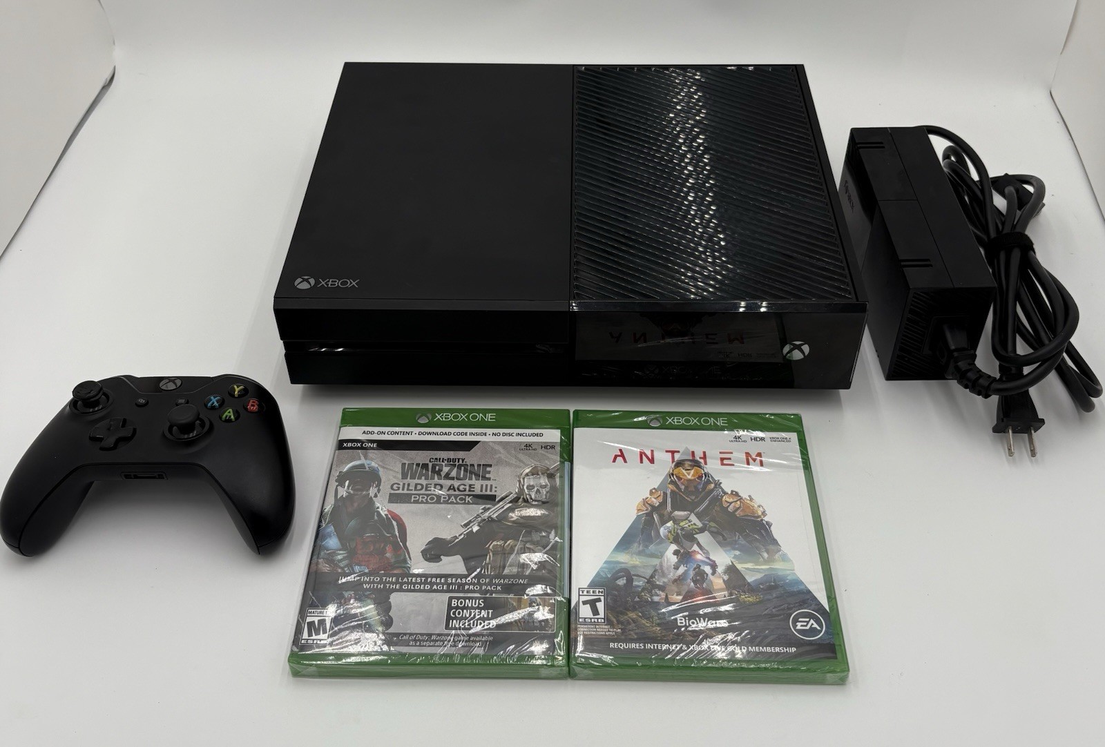Microsoft Xbox One 500GB Console W/ 2 New Games Controller And Power Block