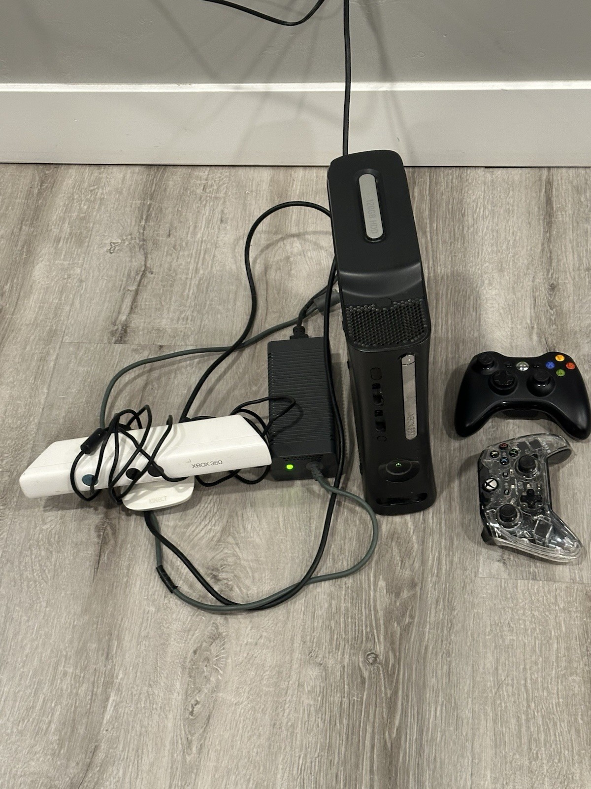 xbox 360 console with 2 controllers 360 Kinect Read Description!