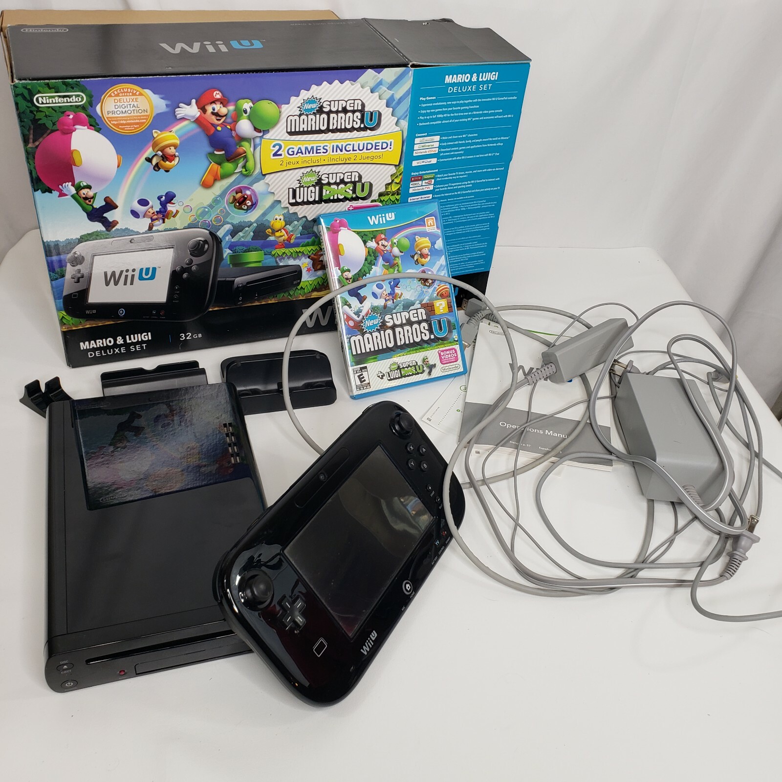 Nintendo Wii U Mario & Luigi Deluxe Set 32GB Black Handheld System