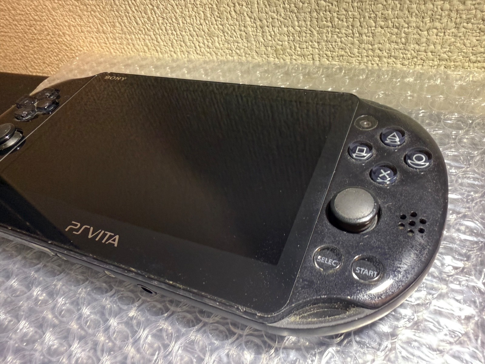 PS Vita PCH-2000 Black Console Minecraft 8GB All buttons tested