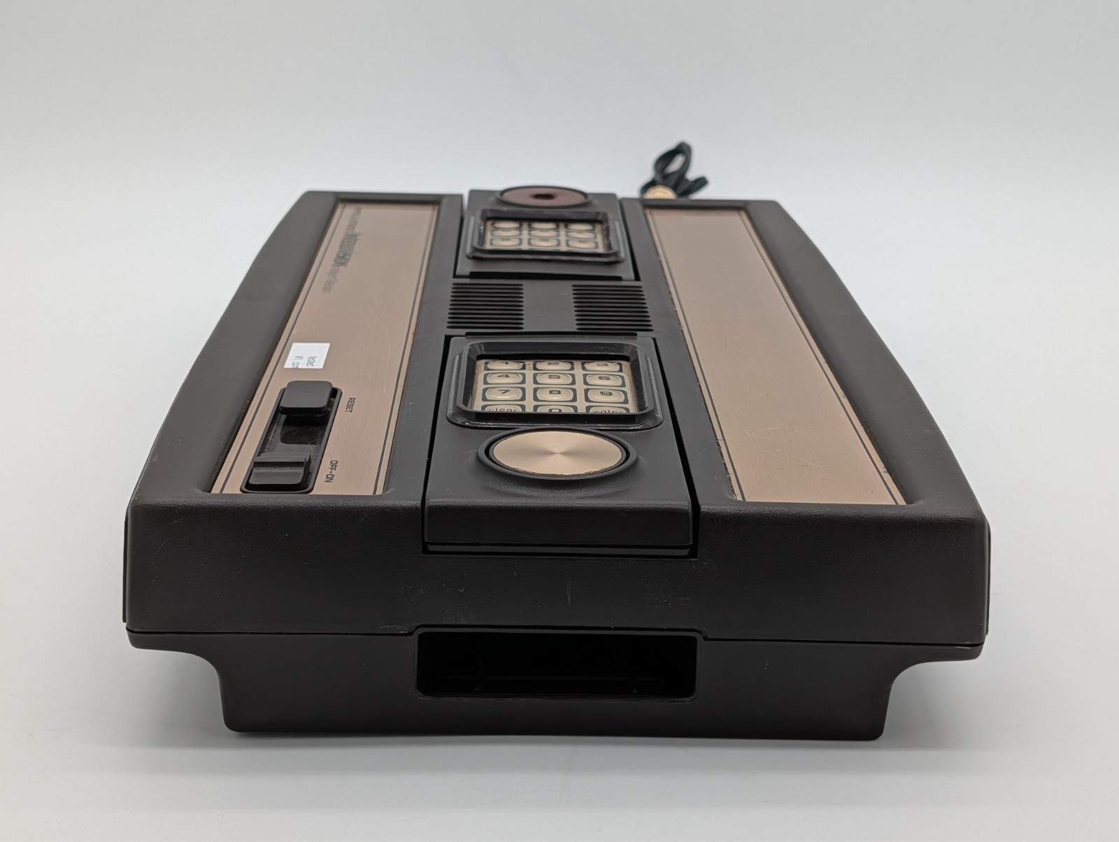 Mattel Intellivision Console Model 2609 – Tested & Works – Controller 1 INOP