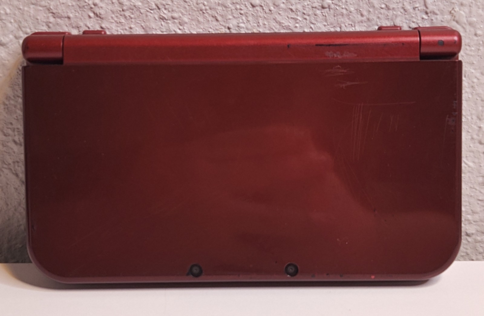 New Nintendo 3DS XL Red Bundle w/ Fire Emblem Fates Conquest & Warrior + Charger