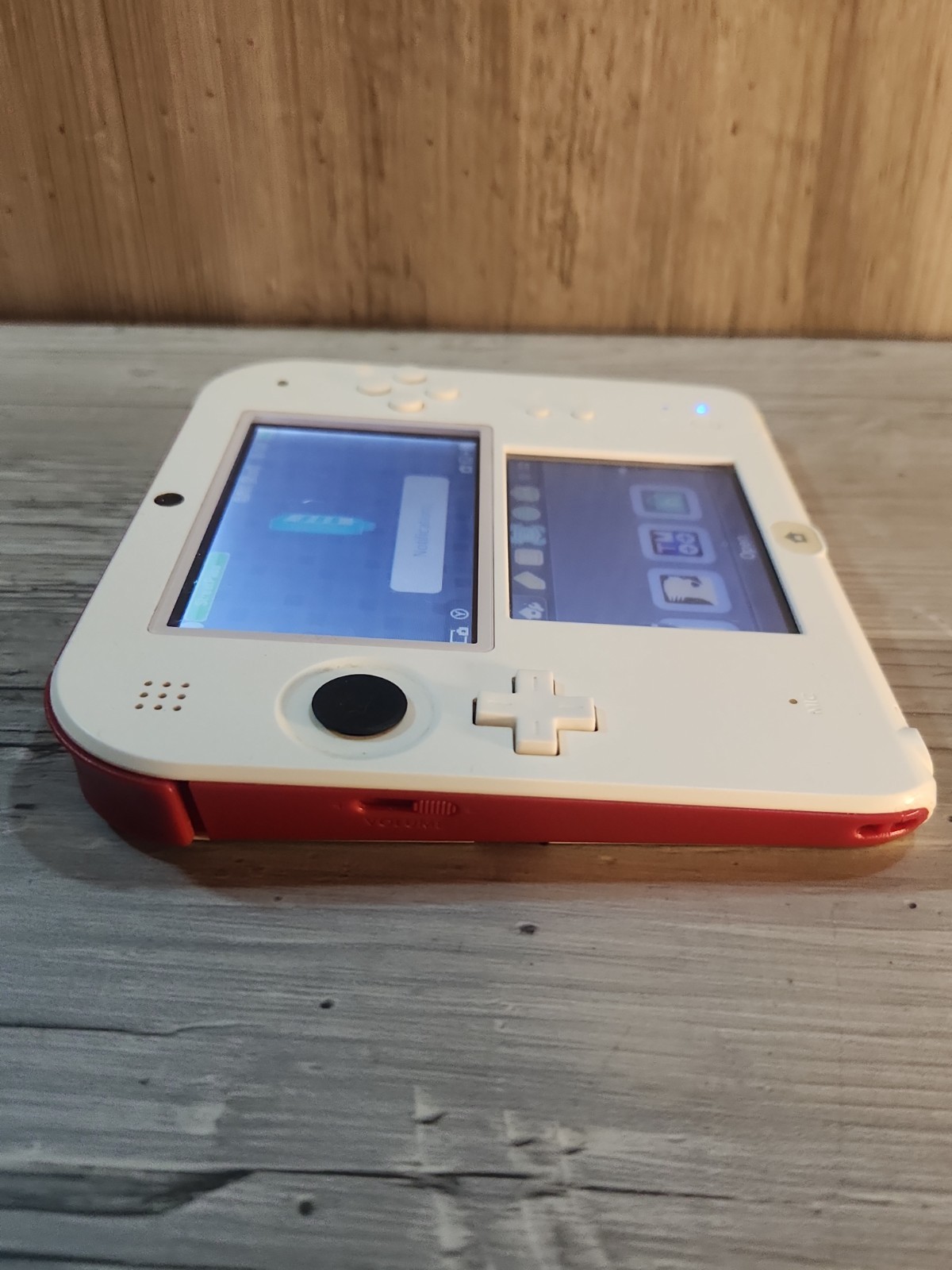 Nintendo 2DS Launch Edition 64GB White & Red Handheld Ready To Play With Charger