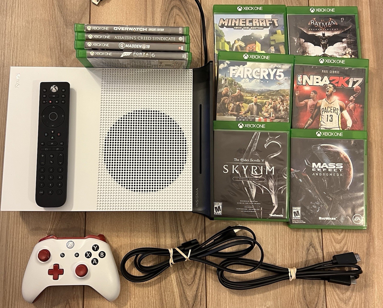 Microsoft Xbox One S 1681 500GB Console Bundle w/ 10 Games Controller Tested