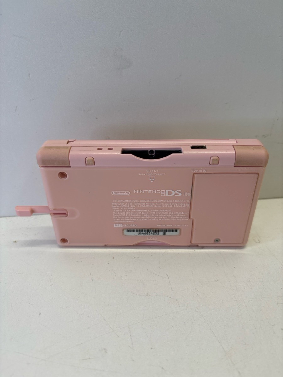 NINTENDO DS LITE – HANDHELD GAME CONSOLE (P05025336)