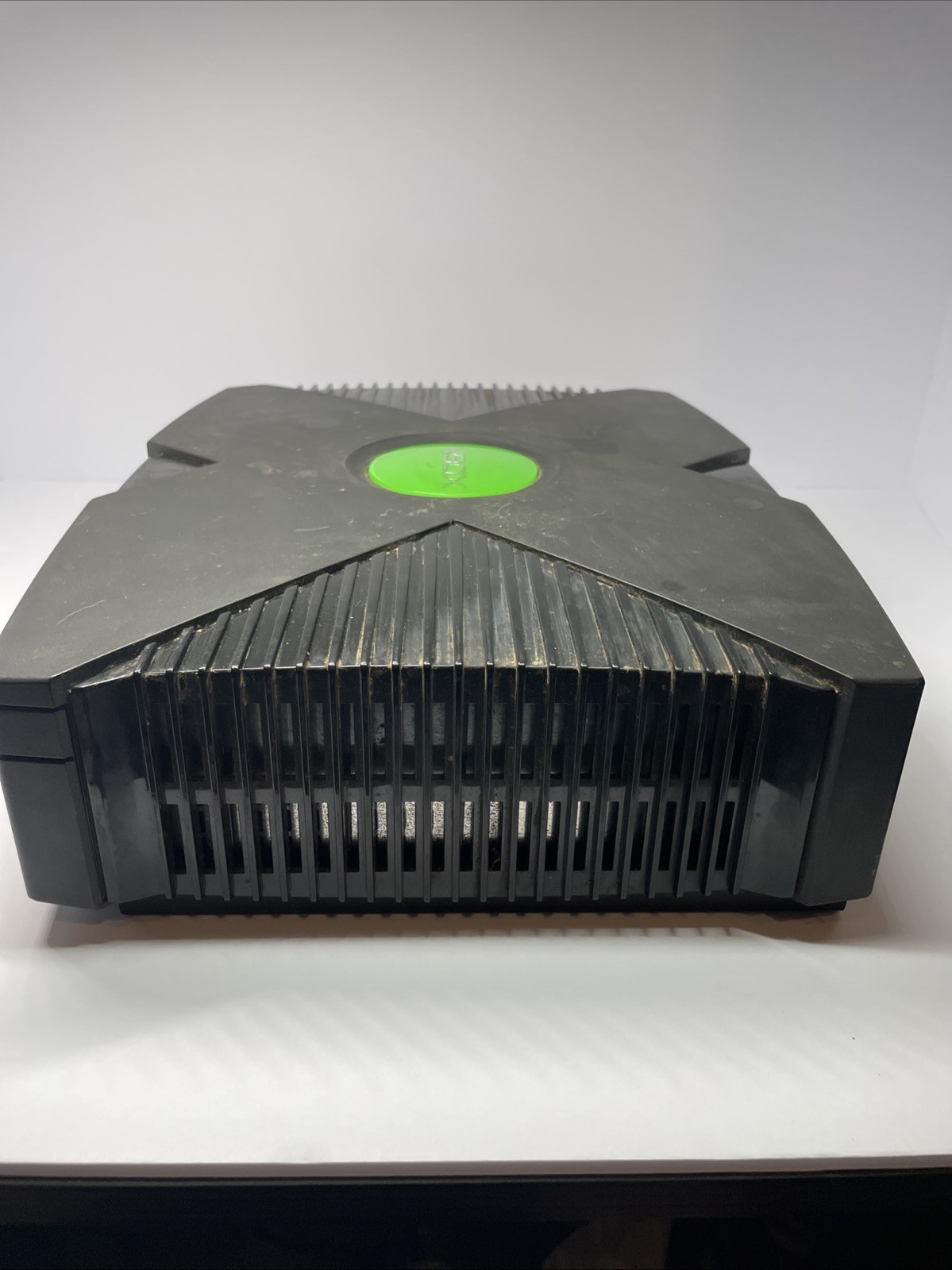 Microsoft Xbox Original Console – Lot of 2 PARTS/REPAIR)ONE WORKS SOMEWHAT-Read