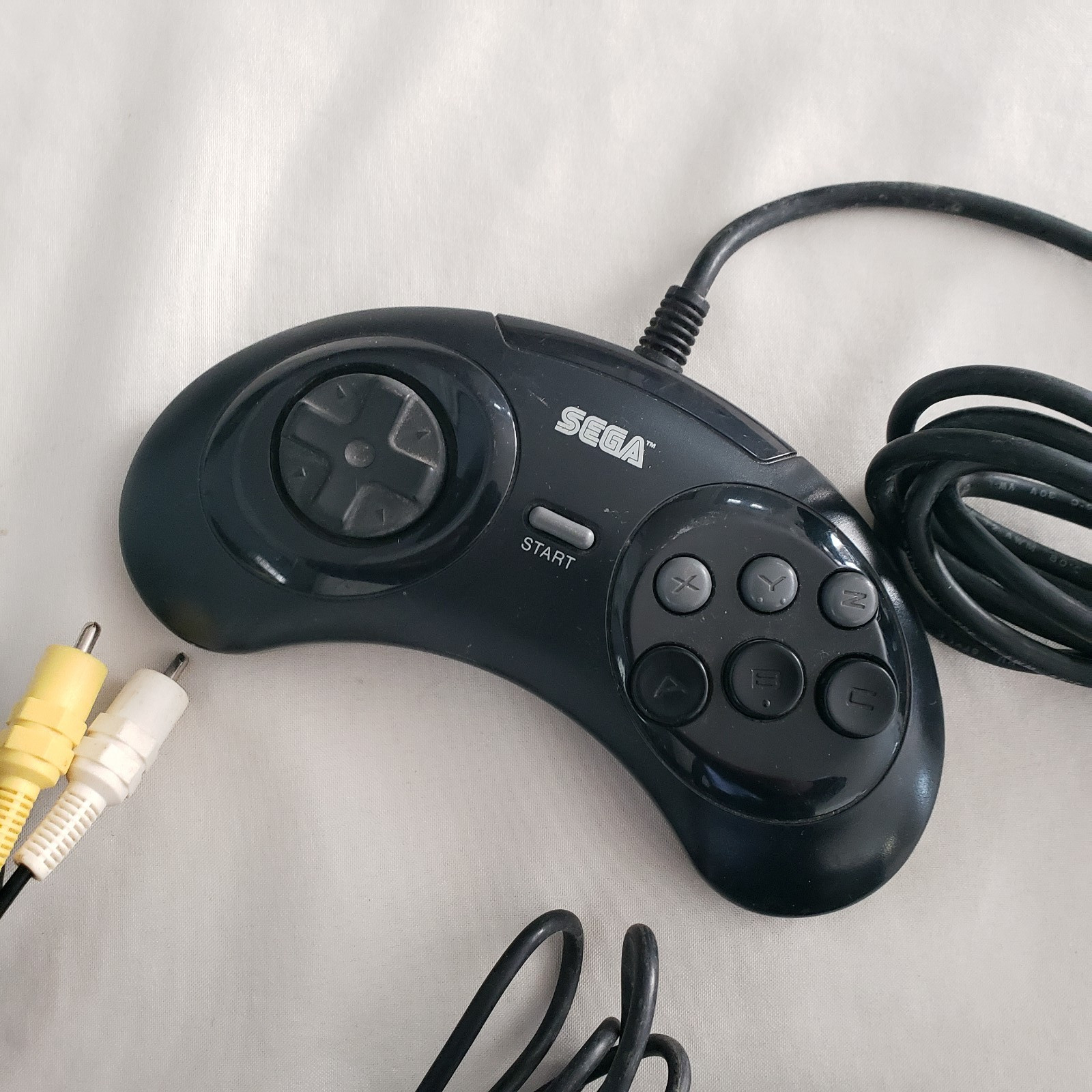 Sega Genesis Model 3 Console – Tested / Works / Wires / Controller / NO GAMES