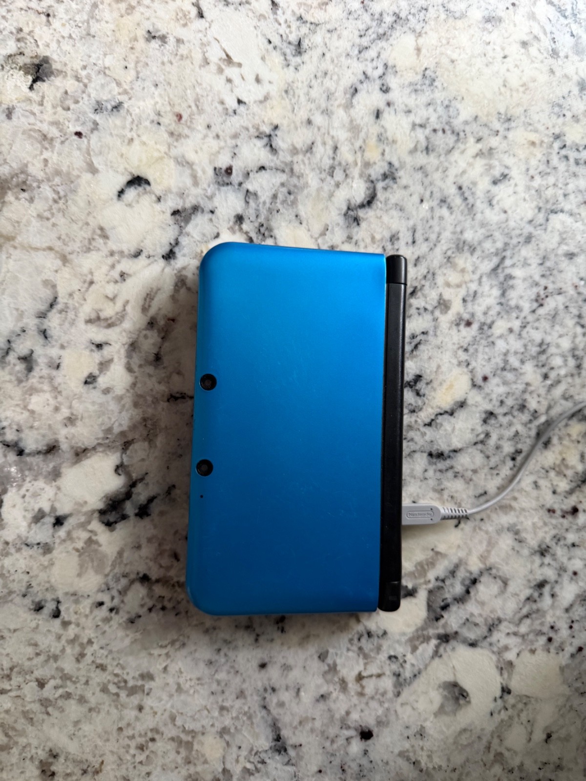 Nintendo 3DS XL Handheld System – Blue With Ocarina of Time 3D, Mario Kart 7, +