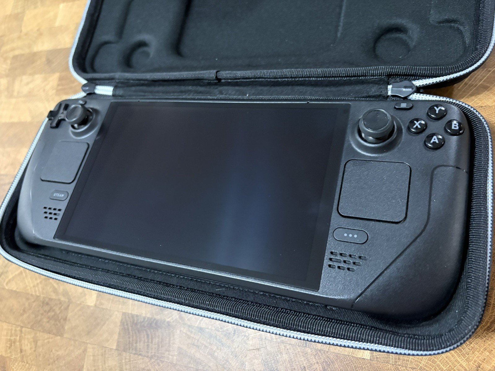 Valve Steam Deck 1TB OLED w/Case, Razor Dock and 512GB Micro SD