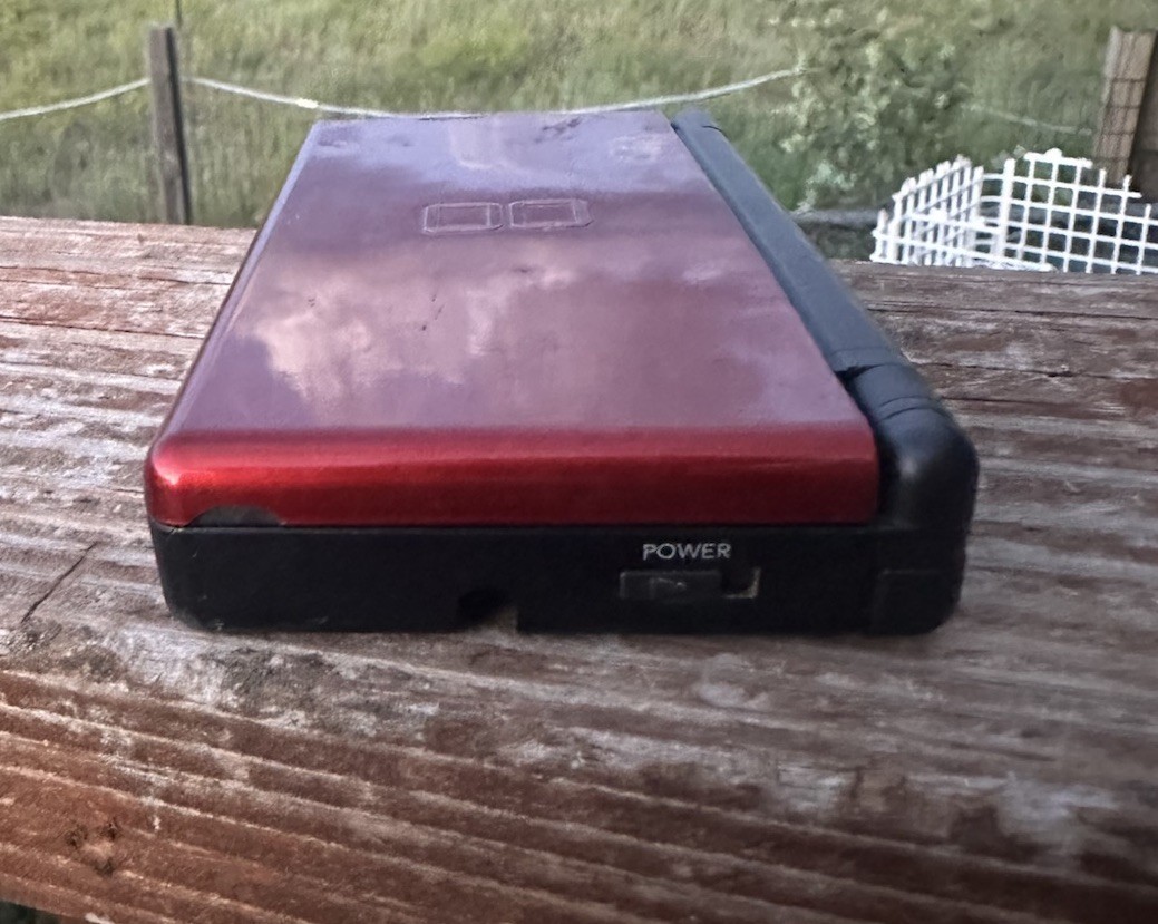 Red Working Nintendo DS Lite Handheld Game Console See Description