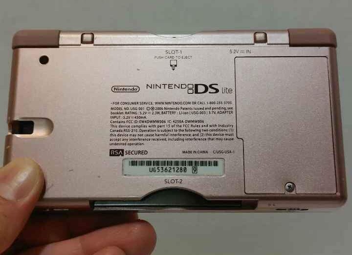 Nintendo DS Lite HandHeld System DS Lite HandHeld Console ORIGINAL Metallic Rose