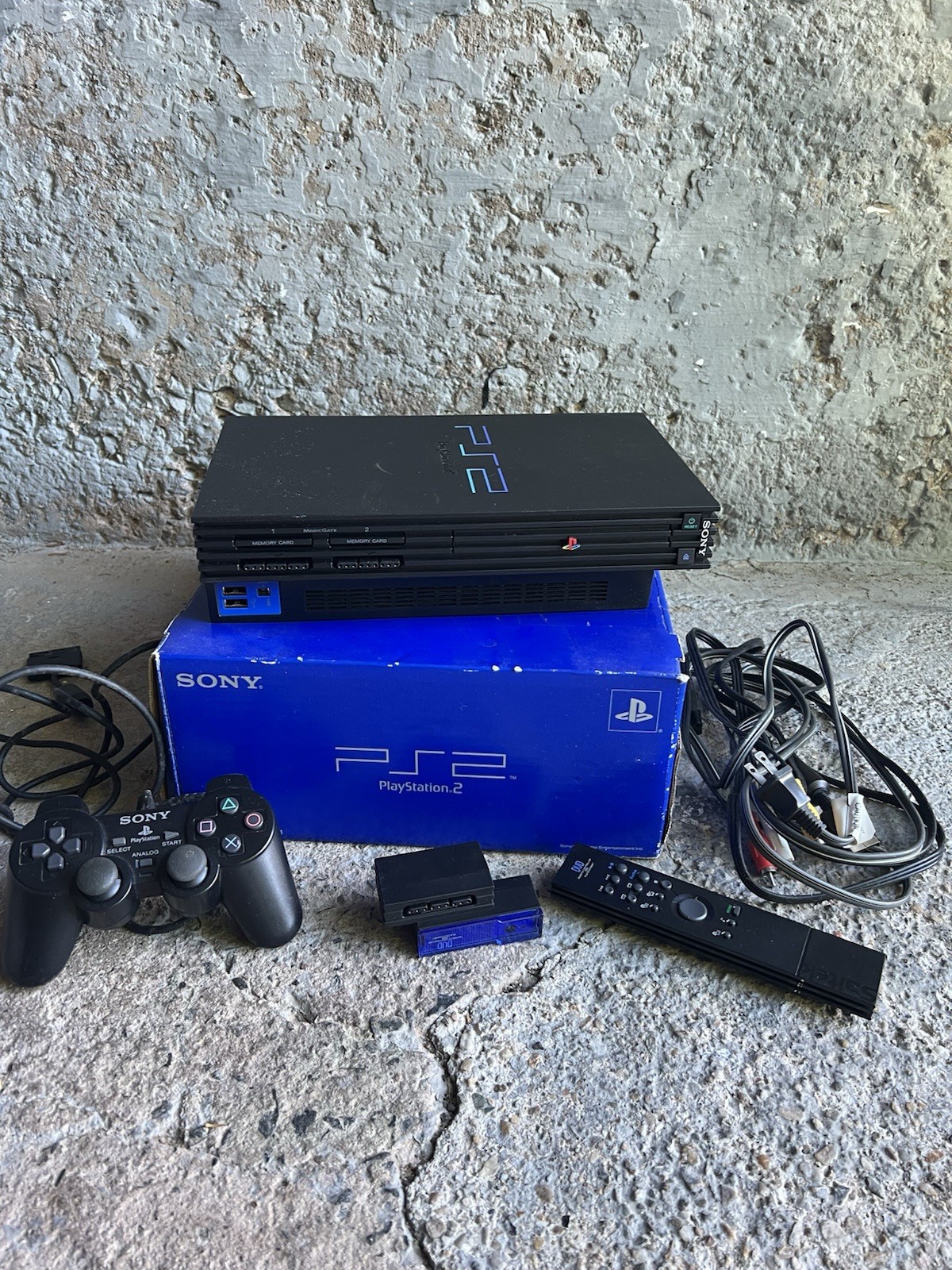 Sony PlayStation 2 PS2 Black Console DVD NTSC-U/C w/ Controllers Remote