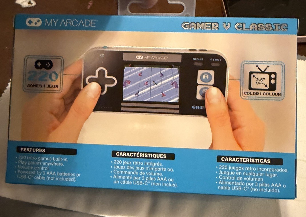 My Arcade Pocket Player Portable Gaming System 220 Retro Games NEW IN BOX