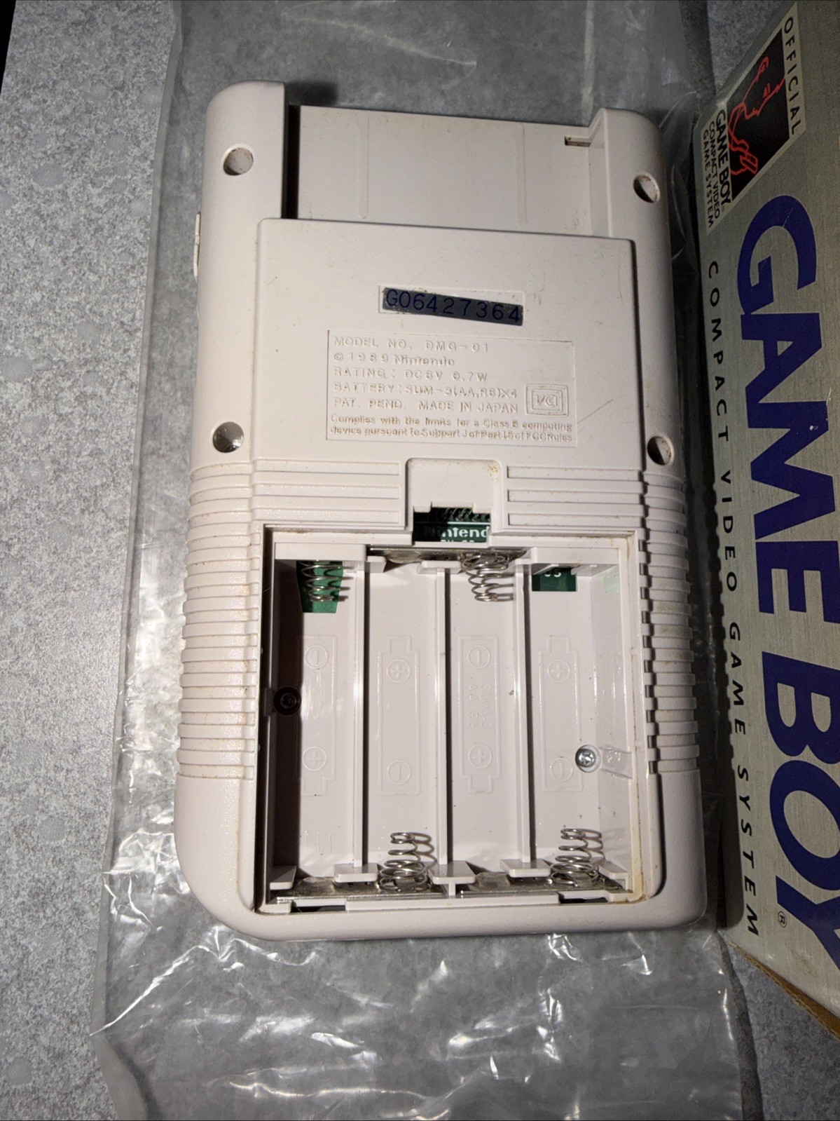 Nintendo Gameboy 1989 Original System With Box. Tested Works Great