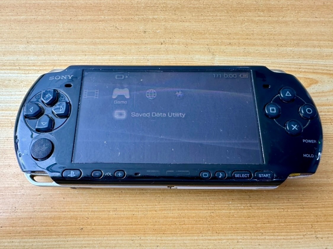 Sony PlayStation PSP 3002 Piano Onyx Charcoal Black Handheld System Console