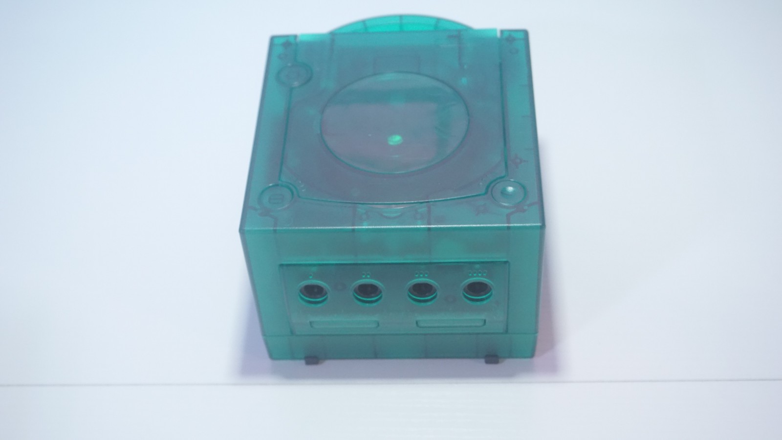 Clear Emerald Green Nintendo GameCube DOL-001 (USA) with Green LED & Controller