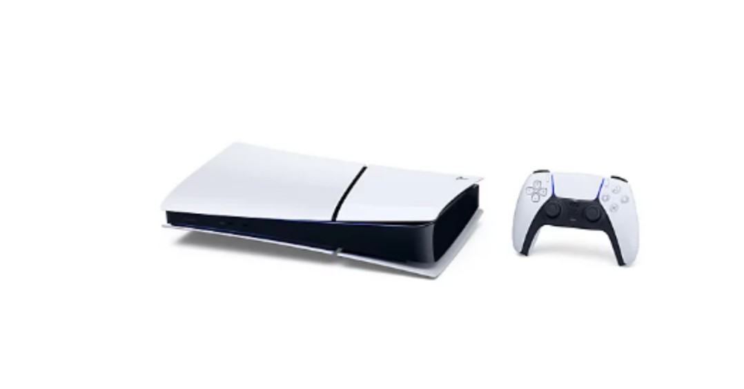 Sony PS5 Blu-Ray Edition Console – White. Includes Games