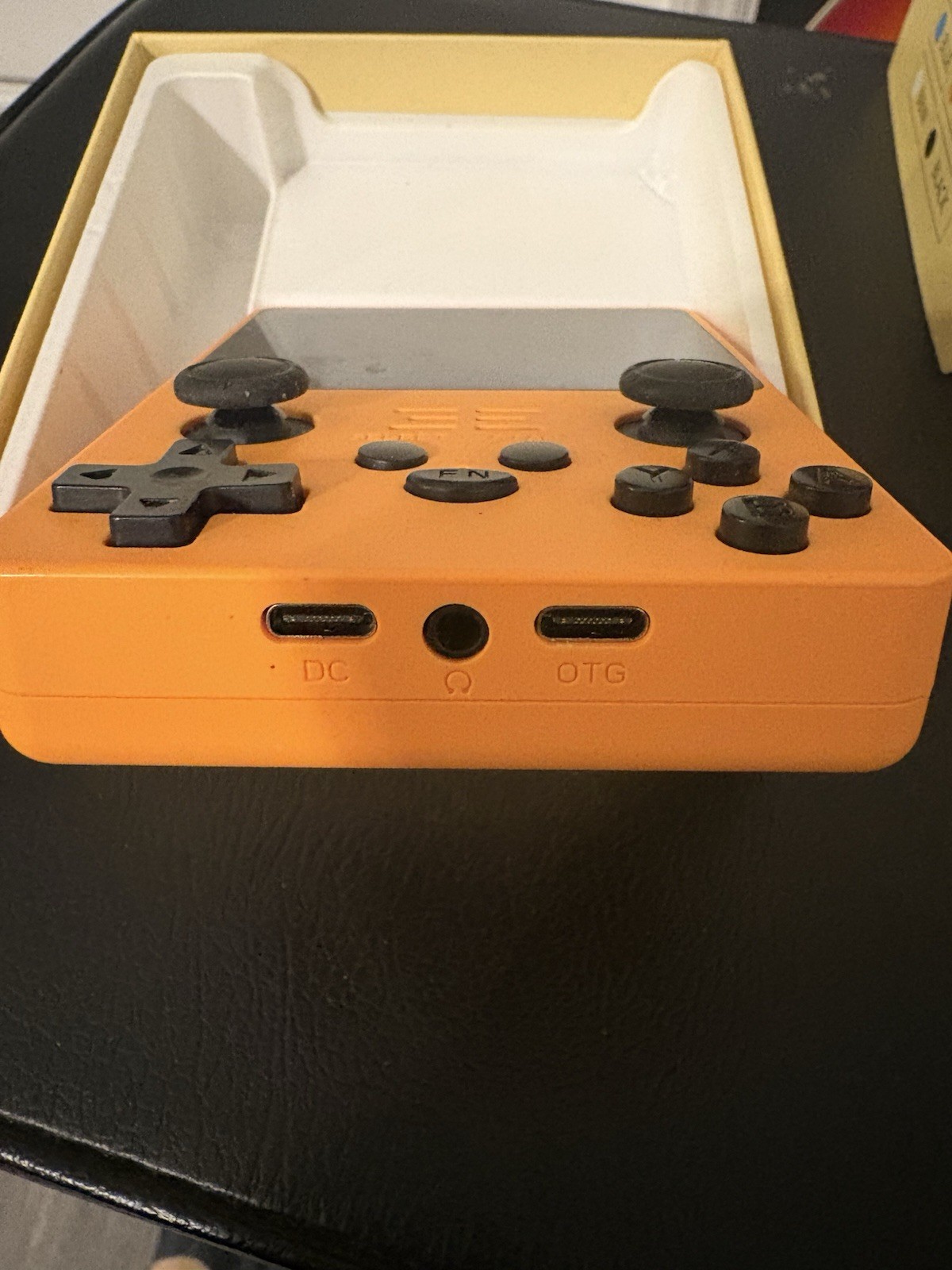 Powkiddy RGB20S Handheld Orange