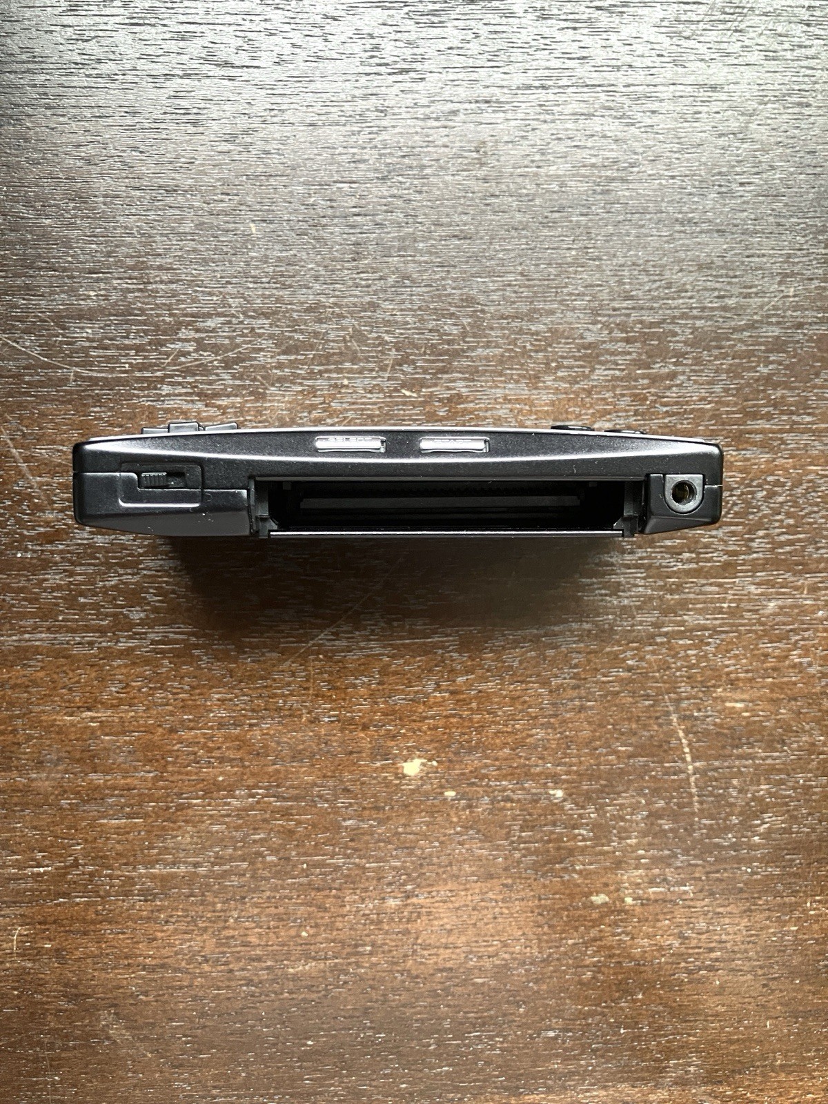 Gameboy Micro – Silver – Near Mint Condition – Tested – w/ Charger and Case
