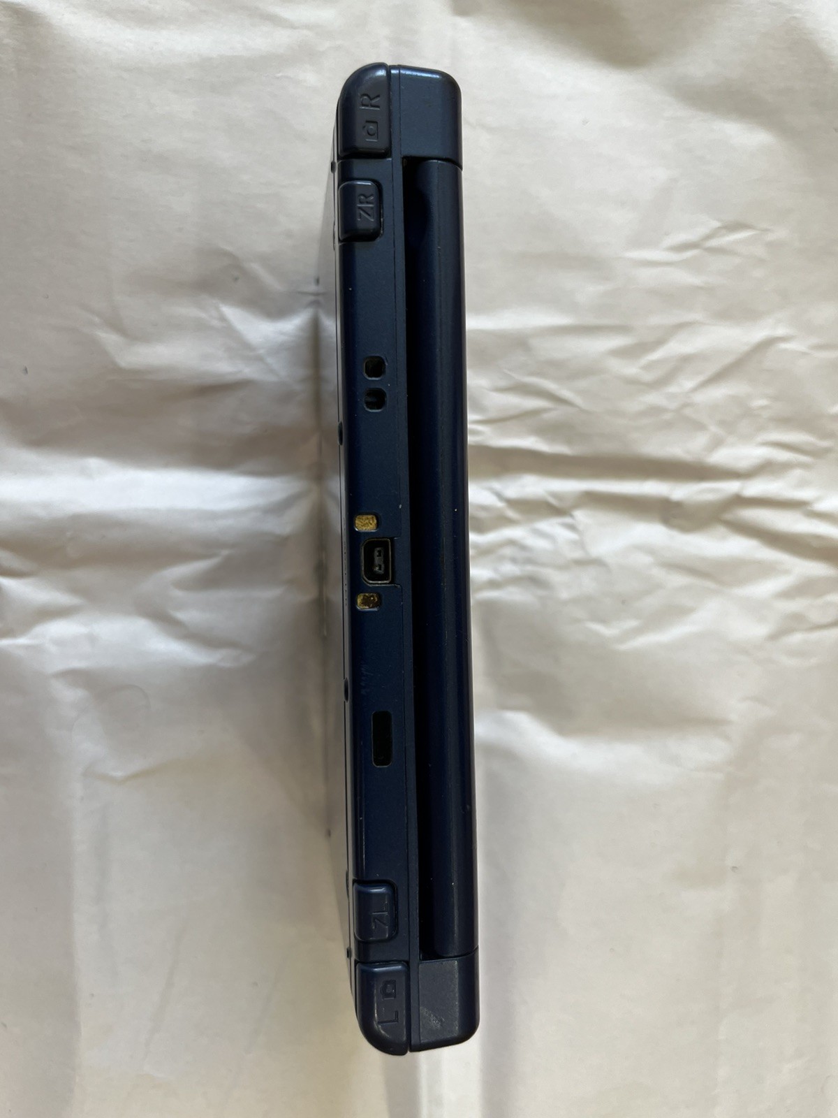 “New” Nintendo 3DS XL/LL Blue w/ Stylus, AC, & 32G Micro SD Card