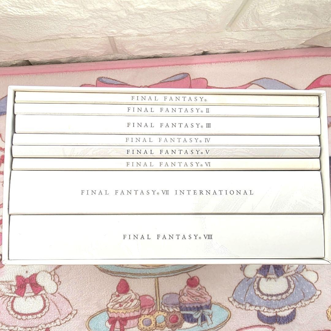 FINAL FANTASY 25th Anniversary Ultimate Box XIII Amano Yoshitaka Japan