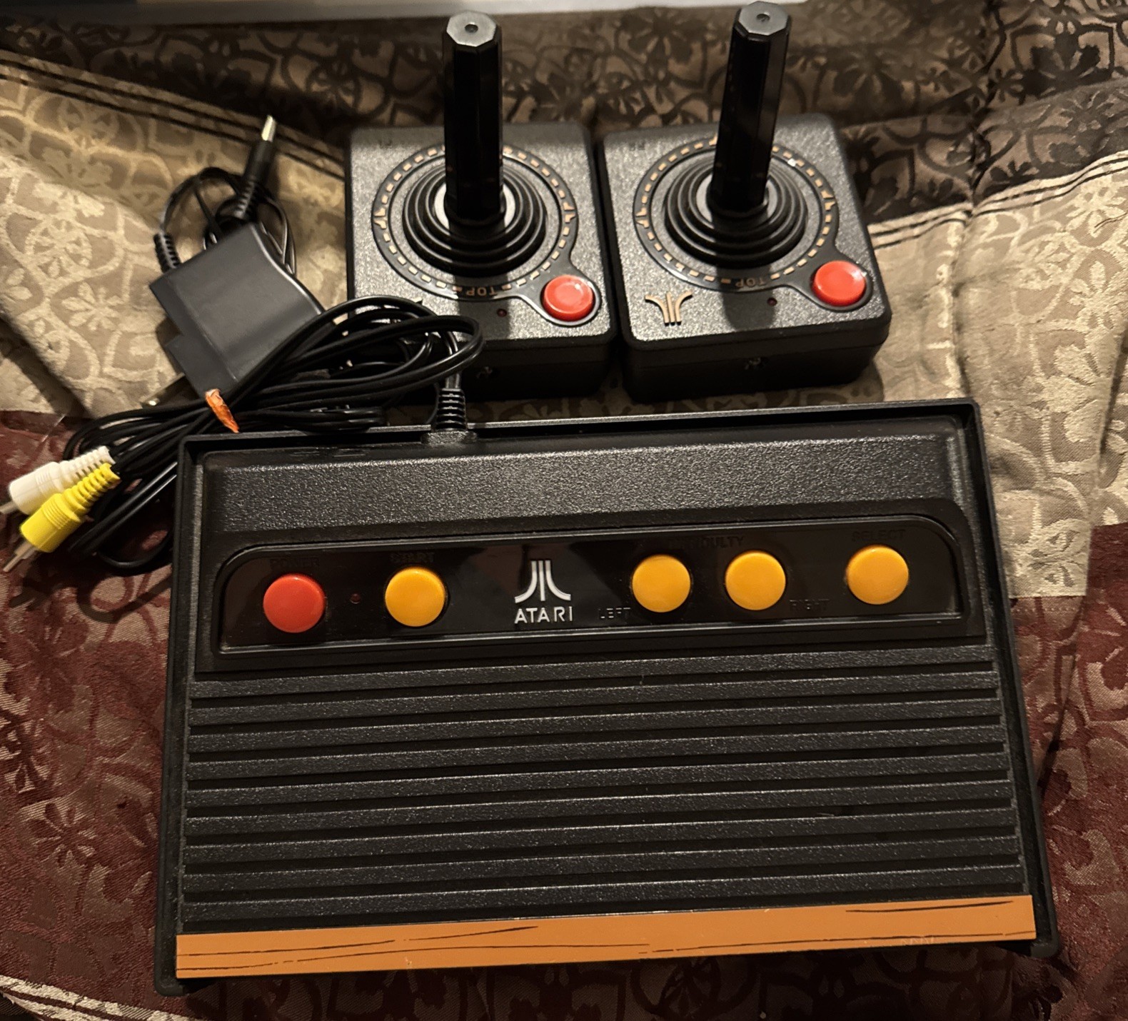 Atari Flashback 7 Classic Game Console Black/Orange, 2 Controllers Tested