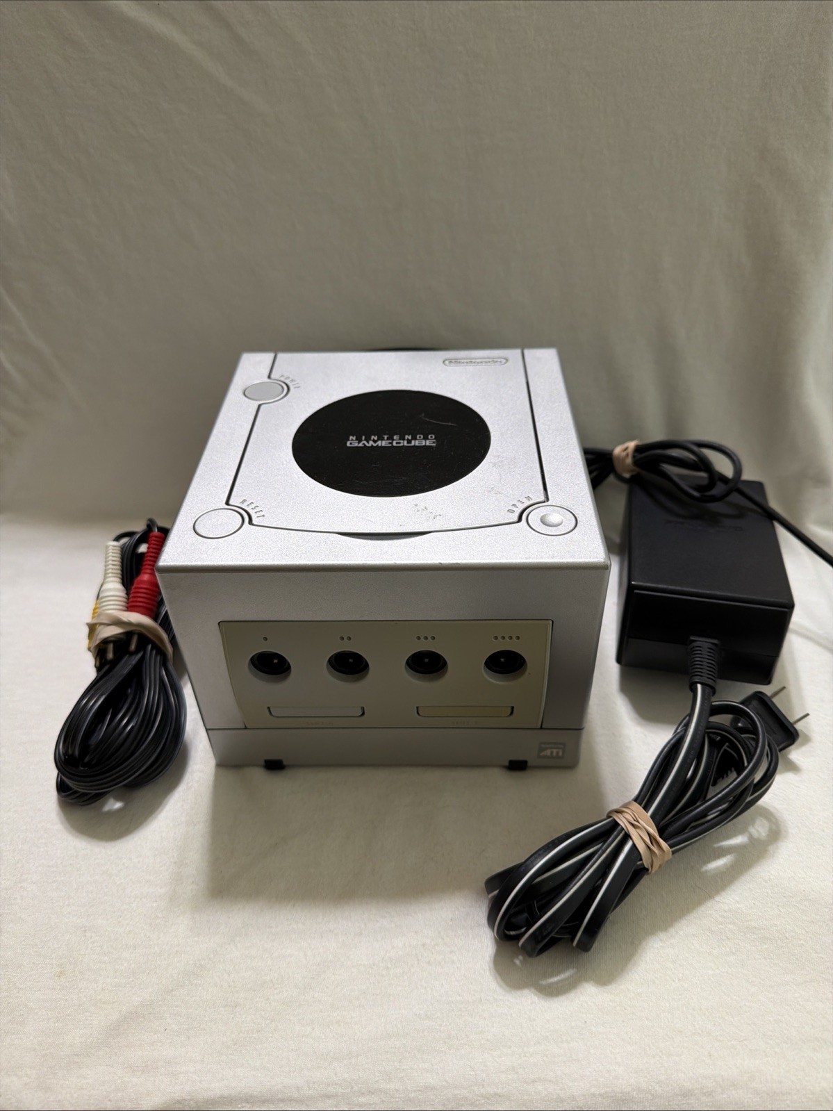 Nintendo GameCube Indigo Silver Console Bundle Tested w/ Cords